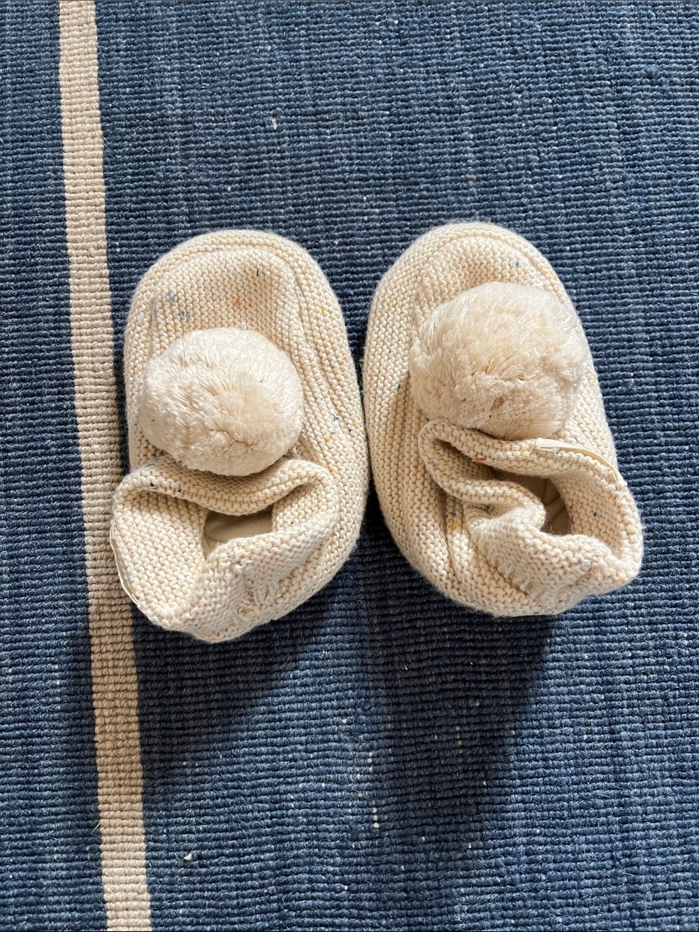 Pom pom cotton confetti booties